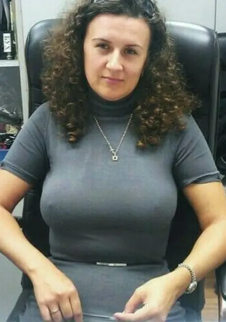 Наталья из Саратова, мне 50, познакомлюсь для общения