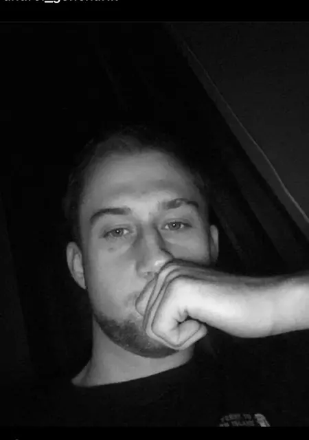 Андрій з Умани, мені 26 років, познайомлюсь для спілкування