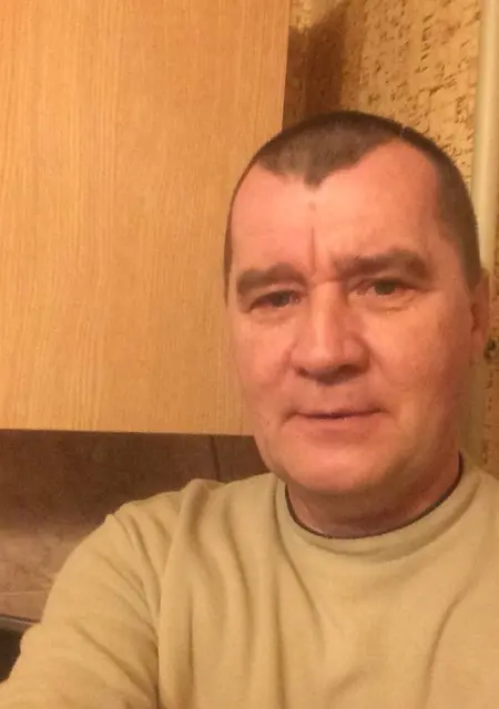 Я Андрей Поляков, 55, знакомлюсь без обязательств в Санкт-Петербурге
