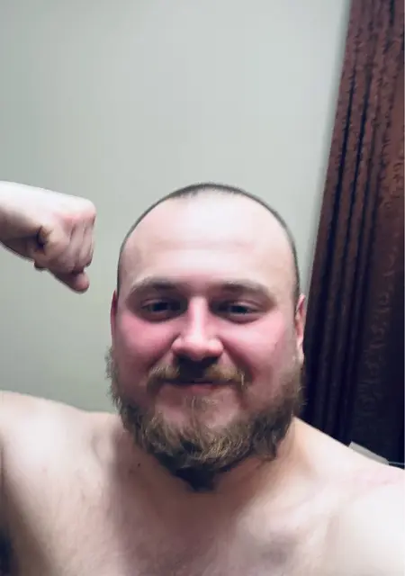 Николай из Смоленска, мне 29, познакомлюсь для общения