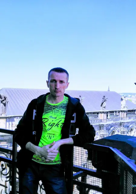 Леонид из Лиды, ищу на сайте постоянные отношения