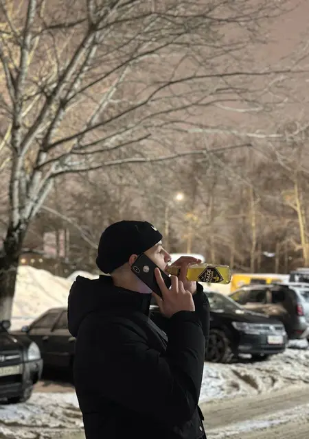 Я Никита, 19, из Вологды, ищу знакомство для постоянных отношений