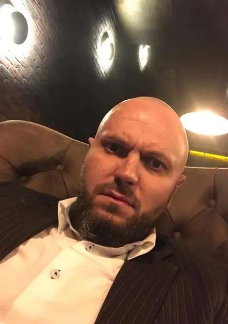 Аве из Тулы, мне 40, познакомлюсь на одну ночь