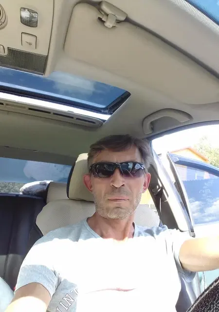 Николай из Серпухова, ищу на сайте знакомства на одну ночь