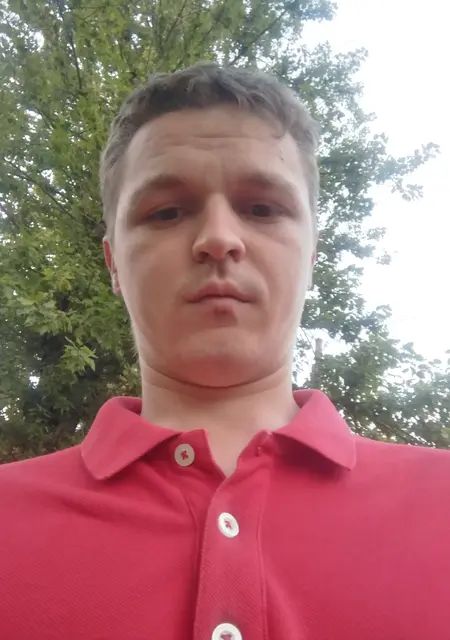 Валера из Королева, мне 30, познакомлюсь на одну ночь