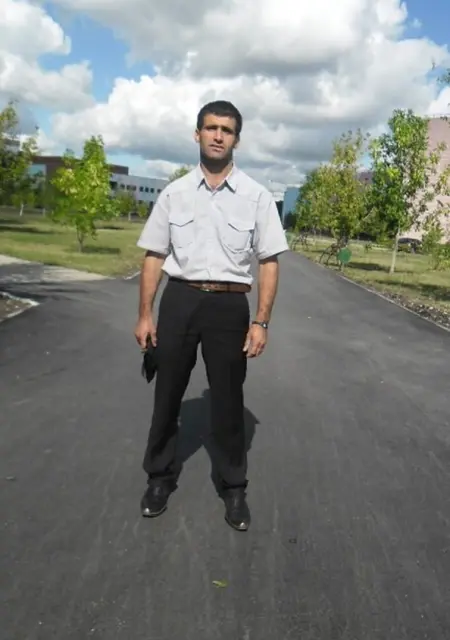 Я Saddam, 44, знакомлюсь для общения в Чульмане