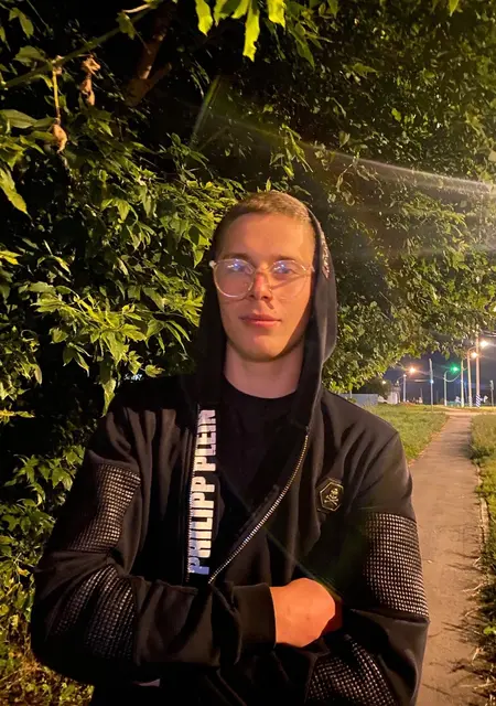 Карим из Саранска, мне 19, познакомлюсь на одну ночь