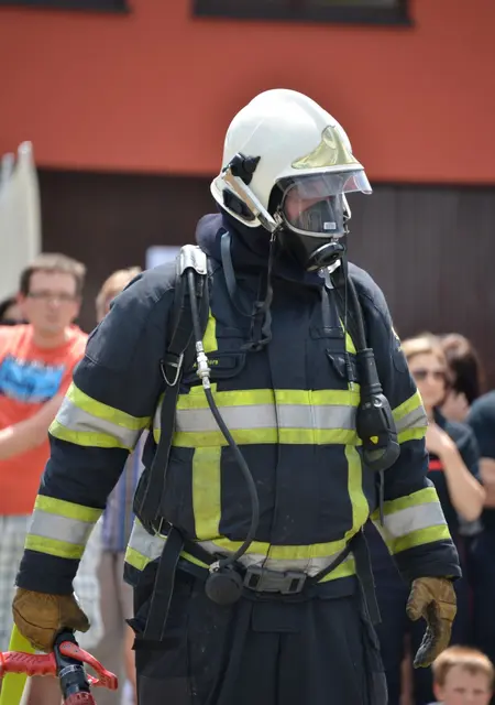 Максим из Улан-Удэ, мне 36, познакомлюсь на одну ночь