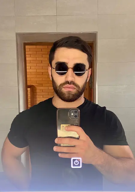 Я Ислам, 28, из Москвы, ищу знакомство для общения