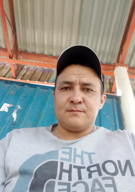 Я Denis, 38, знакомлюсь без обязательств в Кургане