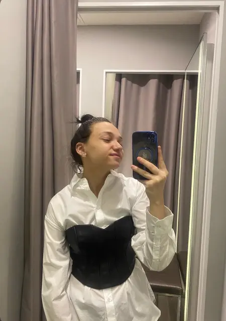 Я Настя, 21, знакомлюсь для постоянных отношений в Ярославле