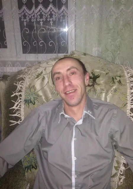 Я Вячеслав, 38, из Чернигова, ищу знакомства без обязательств