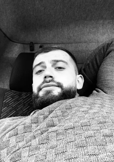 Давид из Владикавказа, мне 30, познакомлюсь для общения