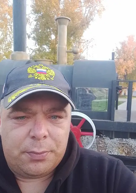 Я Иван, 40, знакомлюсь для открытые отношения в Ачинске