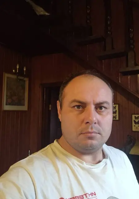 Макс из Москвы, мне 38, познакомлюсь на одну ночь