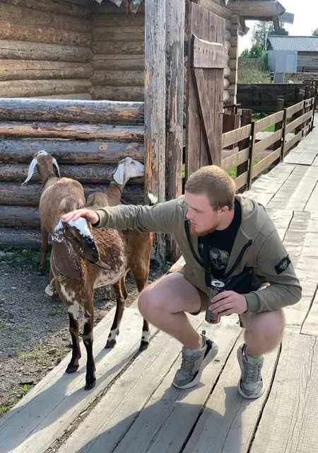 Я Artem, 26, знакомлюсь для приятного времяпровождения в Сортавале