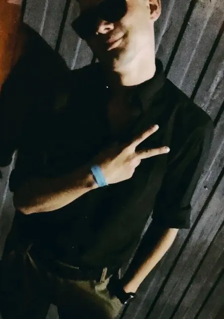 Kamil из Курска, ищу на сайте общение