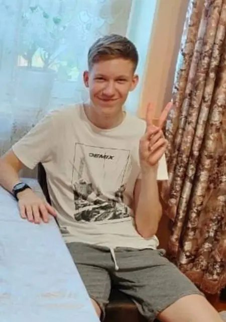 Я Никита, 18, из Саранска, ищу знакомство для постоянных отношений