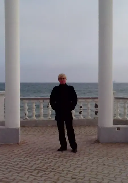 Maks из Евпатории, мне 36, познакомлюсь для общения