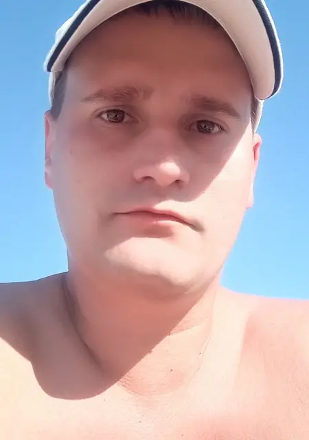 Alexey из Брянска, мне 39, познакомлюсь без обязательств