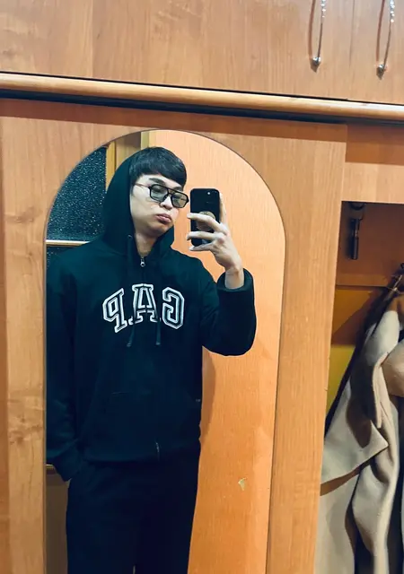 Я Рахим, 19, знакомлюсь без обязательств в Астрахани