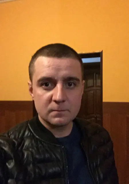 Денис из Сарова, ищу на сайте постоянные отношения