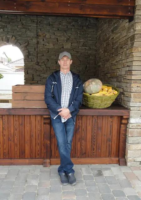 Я Александр, 46, знакомлюсь без обязательств в Волгодонске