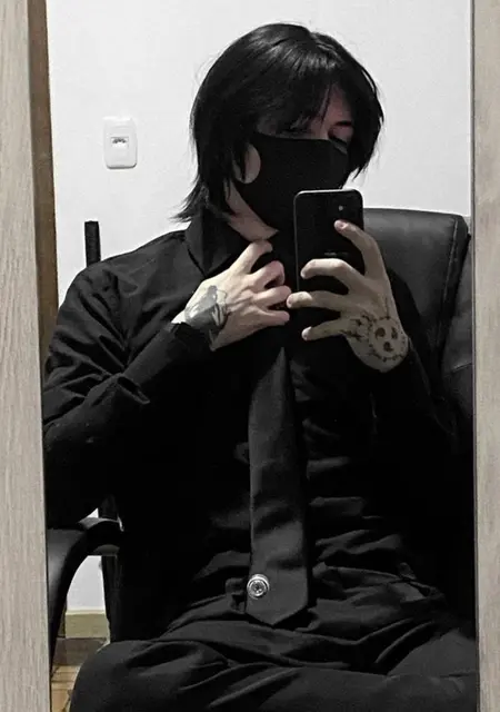 Я Арсений, 21, знакомлюсь для постоянных отношений в Нижневартовске