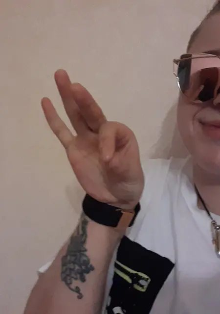 Юлия из Омска, мне 28, познакомлюсь для приятного времяпровождения