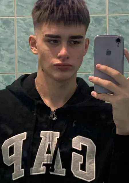 Павел из Костромы, ищу на сайте знакомства на одну ночь