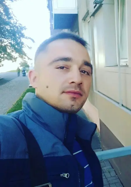 Иван из Волжска, мне 34, познакомлюсь на одну ночь