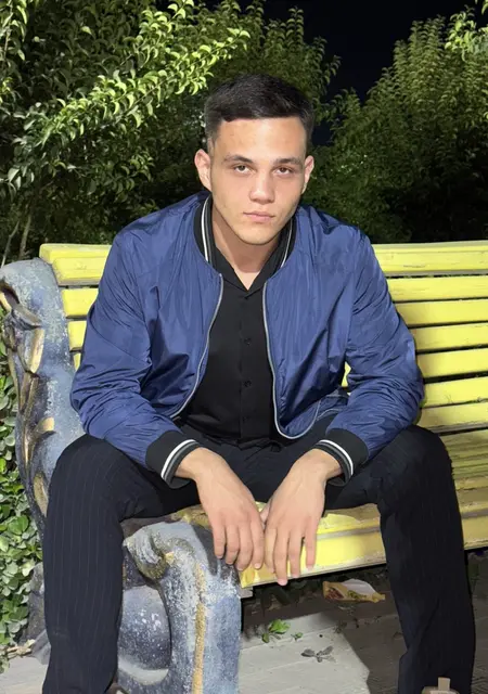 Я Сергей, 21, из Читы, ищу знакомство для дружбы