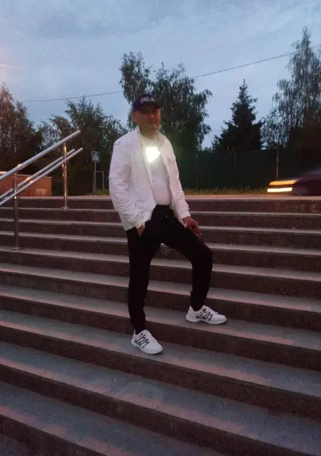 Шерзод из Ленина, мне 42, познакомлюсь для приятного времяпровождения