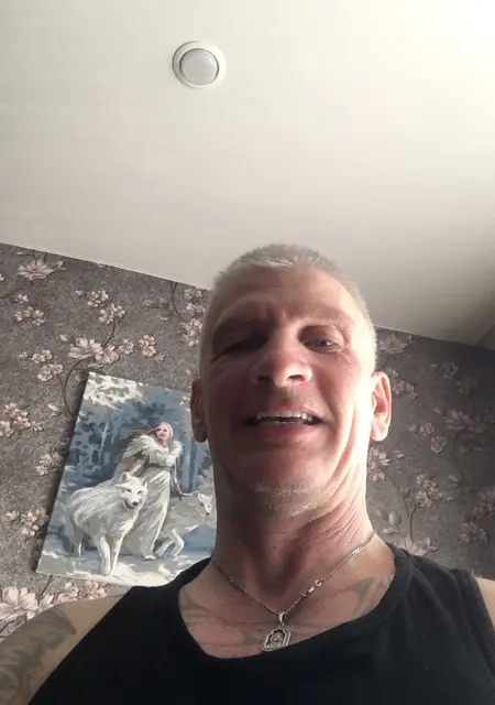 Я Вячеслав, 51, из Астрахани, ищу знакомство для постоянных отношений