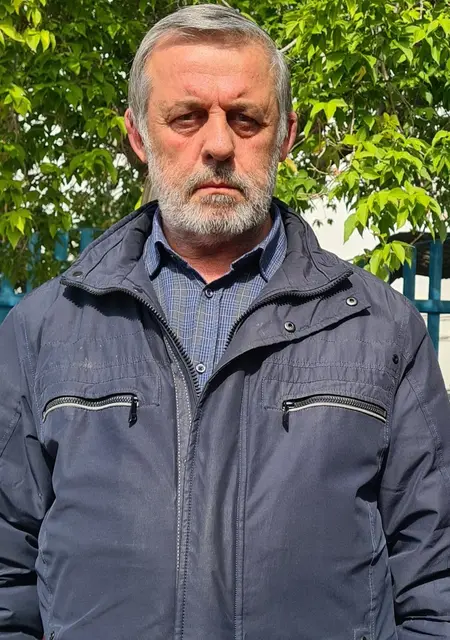 Я Евгений, 61, из Екатеринбурга, ищу знакомства на одну ночь