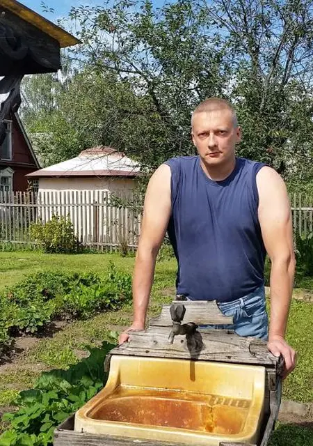 Я Игорь, 47, из Долгопрудного, ищу знакомства без обязательств