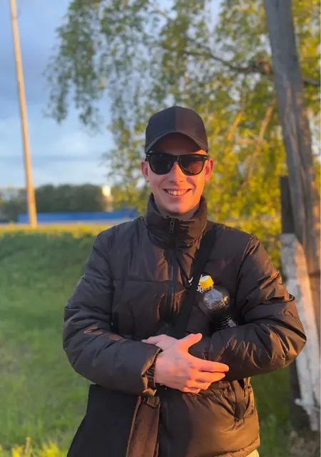 Я Дмитрий, 21, знакомлюсь на одну ночь в Нижнем Новгороде