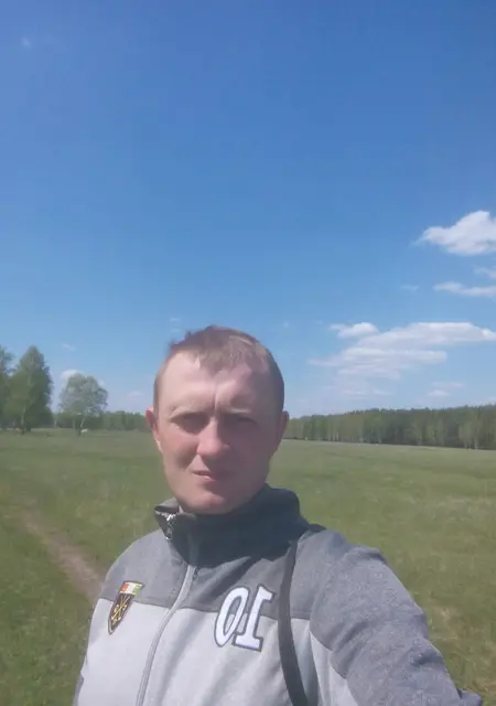 Андрей из Новосибирска, мне 45, познакомлюсь для приятного времяпровождения