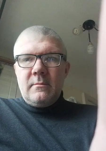 Я Николай, 42, из Новокуйбышевска, ищу знакомства на одну ночь