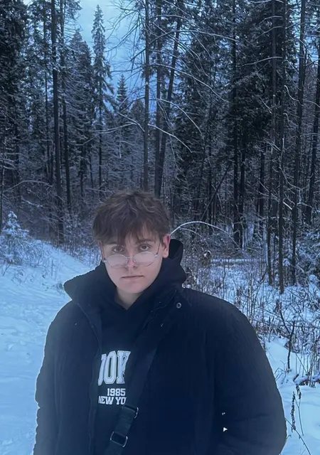 Я Егор, 21, из Ижевска, ищу знакомство для вирта