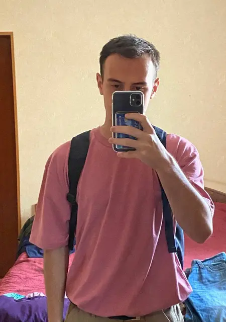 Я Рома, 21, из Тамбова, ищу знакомство для приятного времяпровождения