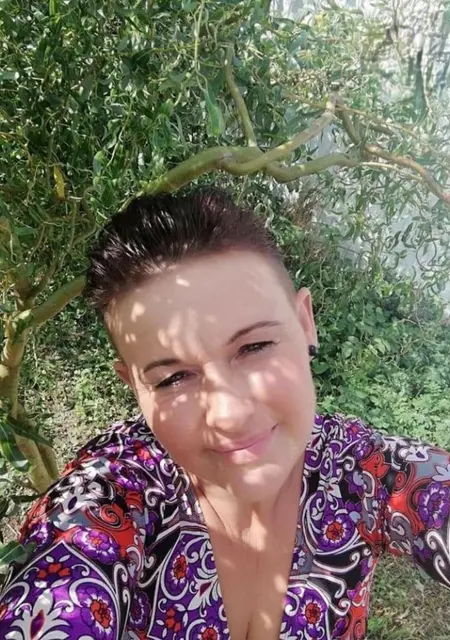 Я Magorzata, 40, знакомлюсь в Варшаве